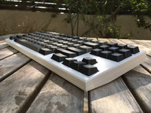 Load image into Gallery viewer, Mesa TKL (Winkeyless Layout)